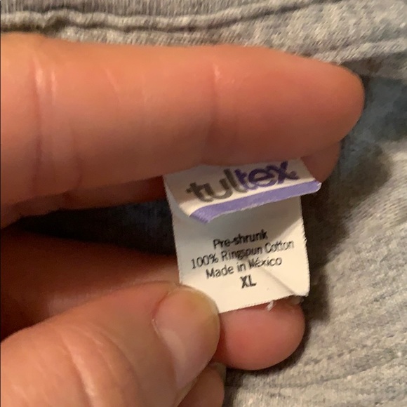 Queen tshirt - Picture 2 of 2